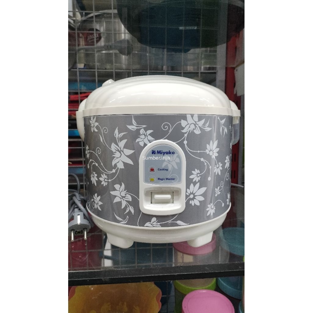 MAGIC COM MIYAKO MCM-528 1.8 Liter