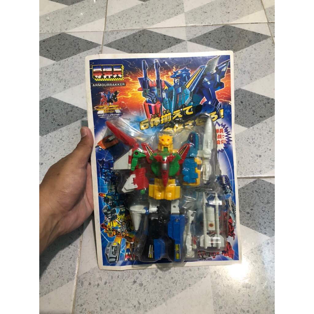 Mainan jadul transformers combiner g1 liokaiser bootleg