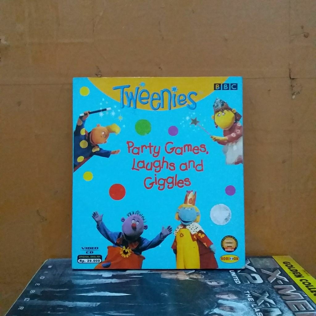 VCD ORIGINAL FILM TWEENIES - PARTY GAMES