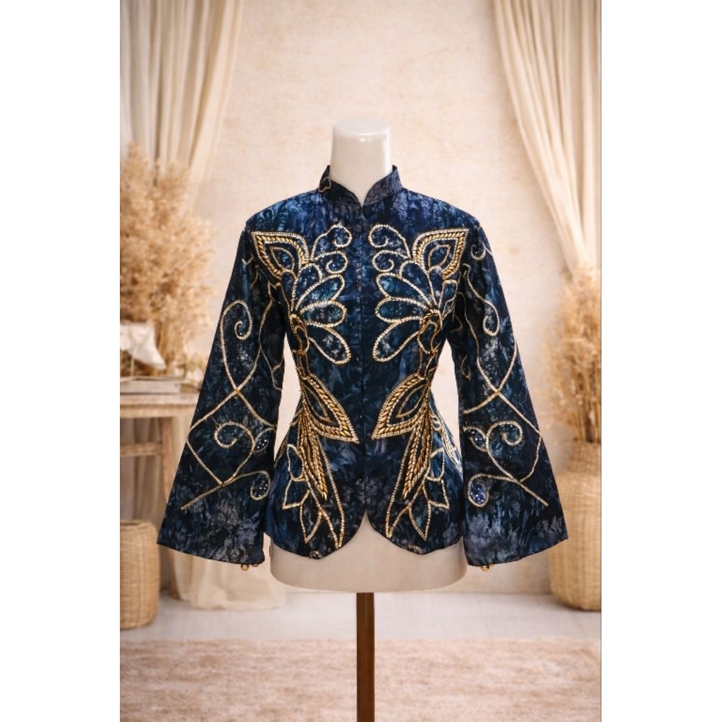 blouse sasirangan