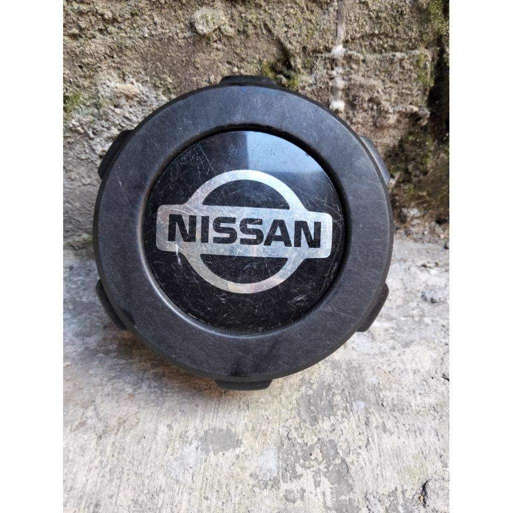 dop center dop tutup velg tutup roda Nissan patrol 40342