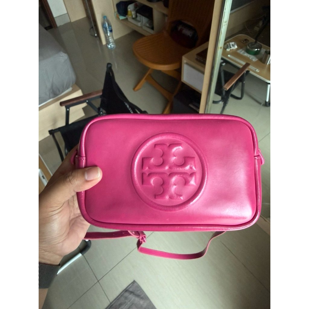 PRELOVED RARE TORY BURCH TB Perry Bombe Mini Crossbody Bag
