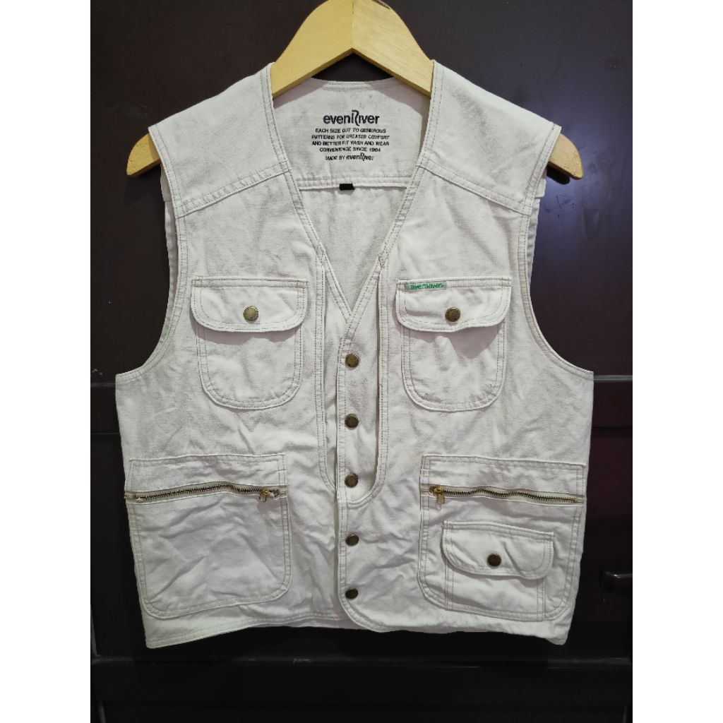 VEST MODEL TACTIKAL WARNA BROKEN WHITE BAHAN DENIM MEREK EVEN RIVER SIZE M