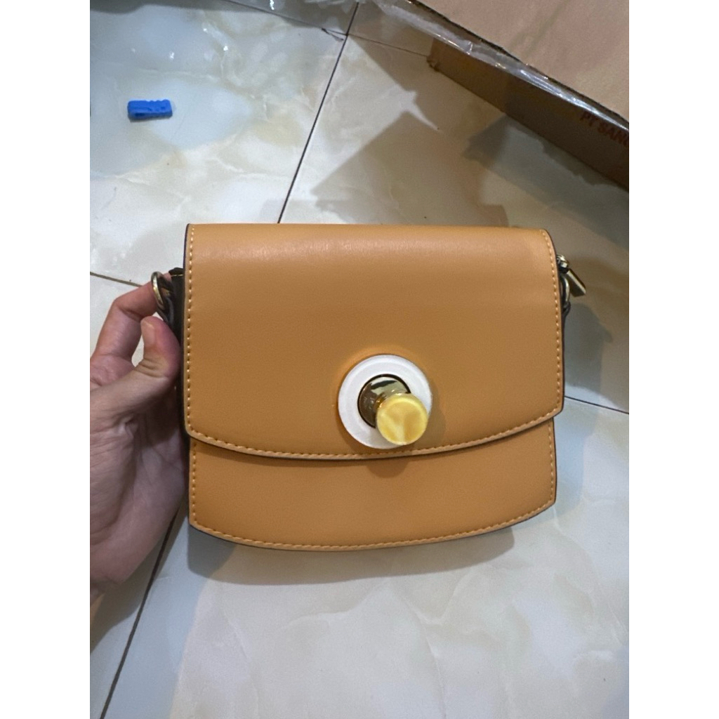 yellow mini sling bag les femmes