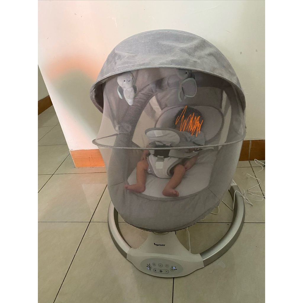 Sugar Baby Hug Me Bouncer Preloved - Like New