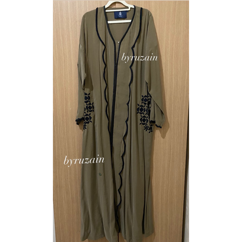 Aafiya khaira abaya olive size L booked