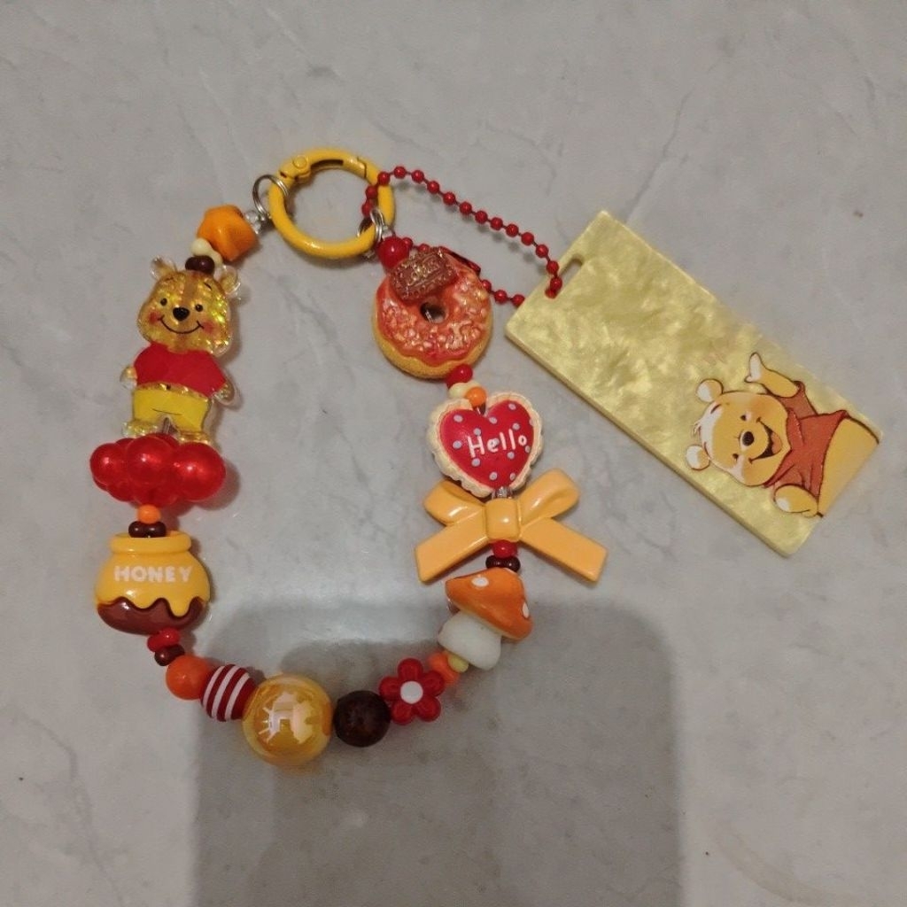 winnie the pooh strap hp & bag charm