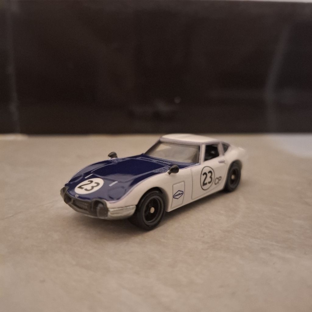 Hotwheels Premium Toyota 2000GT Loose