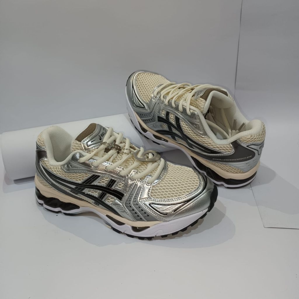 Asics Gel Kayano 14