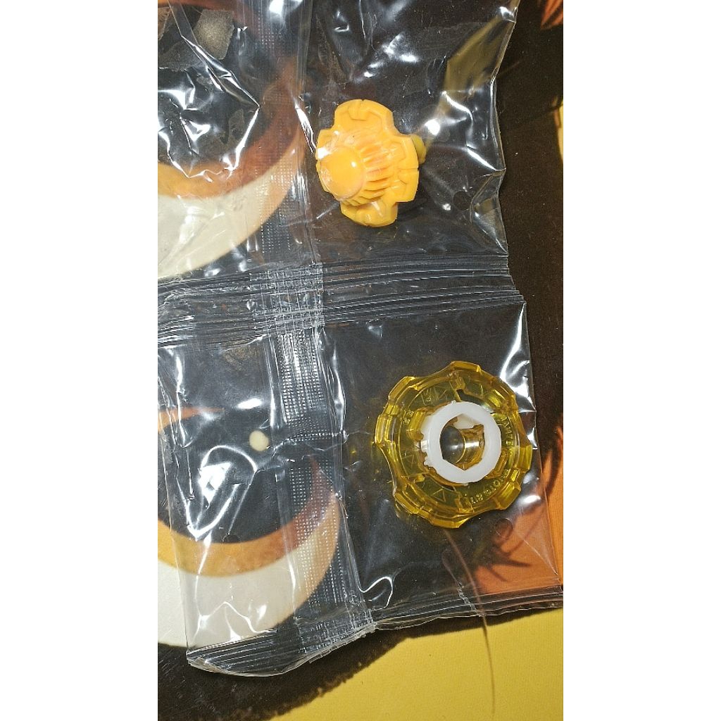 Beyblade X CX-15 Ratchet 4-55 dan bit Y Yielding set only original Takara tomy