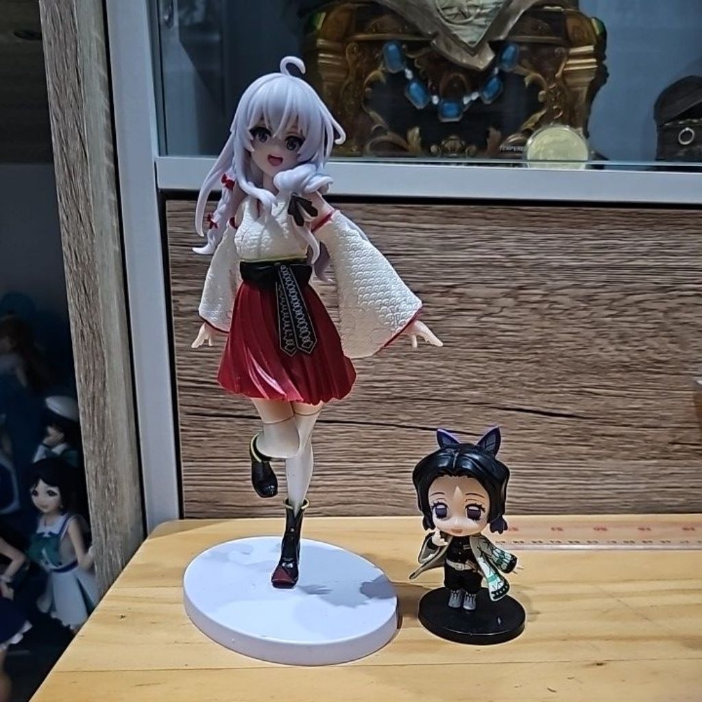 set figure recast elaina, shinobu kocho figure