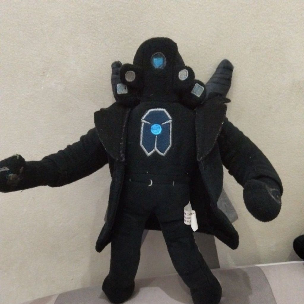 boneka skibidi toilet upgrade Titan cameraman