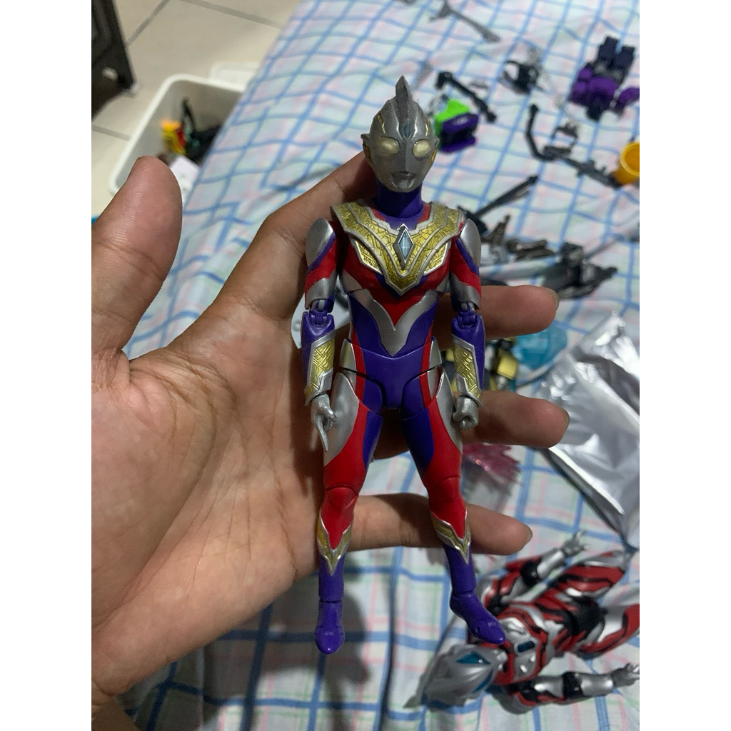Shf ultraman Trigger multi type Junk