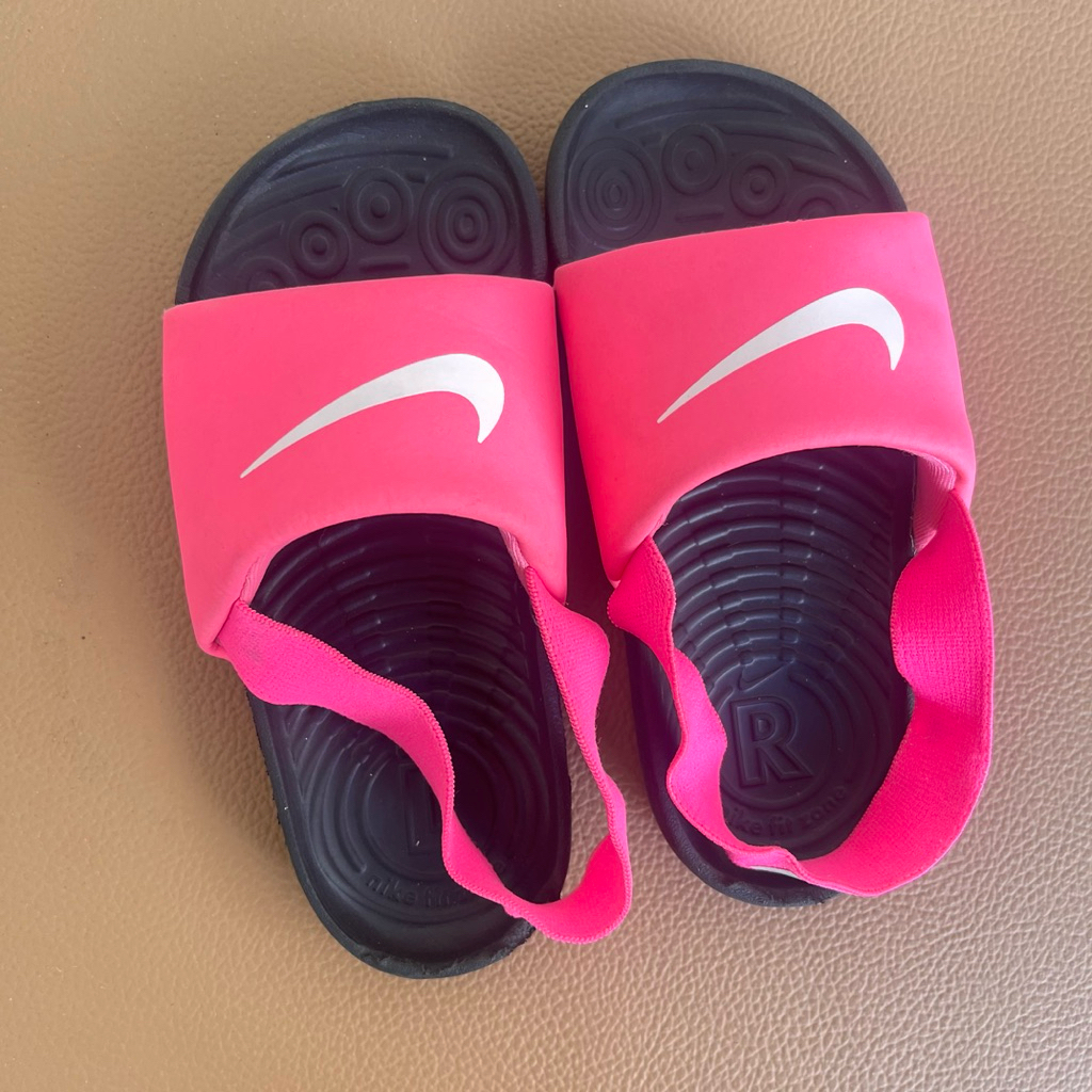 [PRELOVED] Nike Kawa 10c Insole 16cm 16 cm Barefoot Daily Sandal