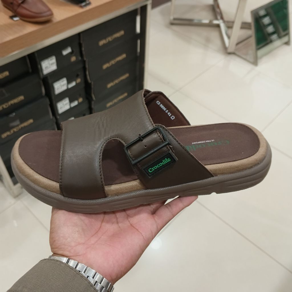 CROCODILE SANDAL KULIT FLAT CASUAL PRIA ORIGINAL