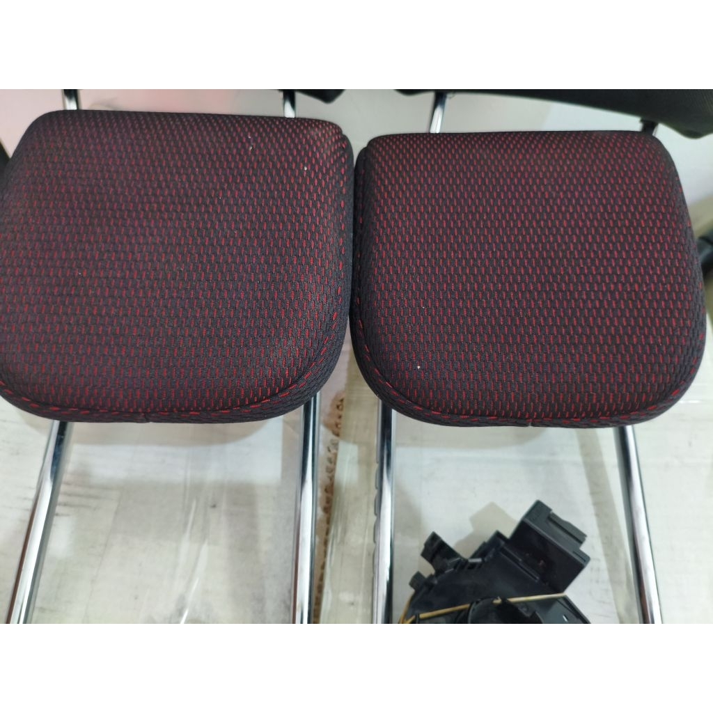 Headrest belakang yaris bapao 2012 bahan kain ori
