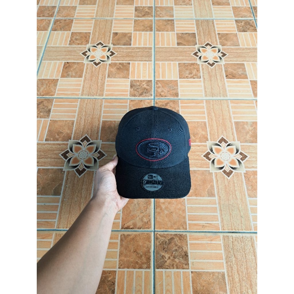 TOPI NEW ERA X NFL SF