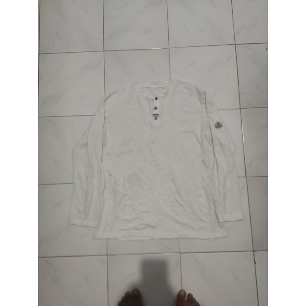henley shirt moncler