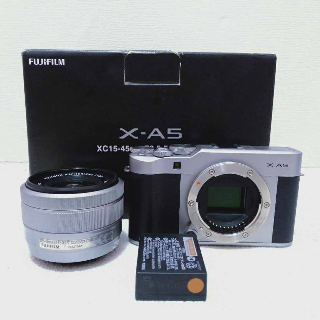 Fujifilm x A5 kit 15 45mm camera mirrorless second