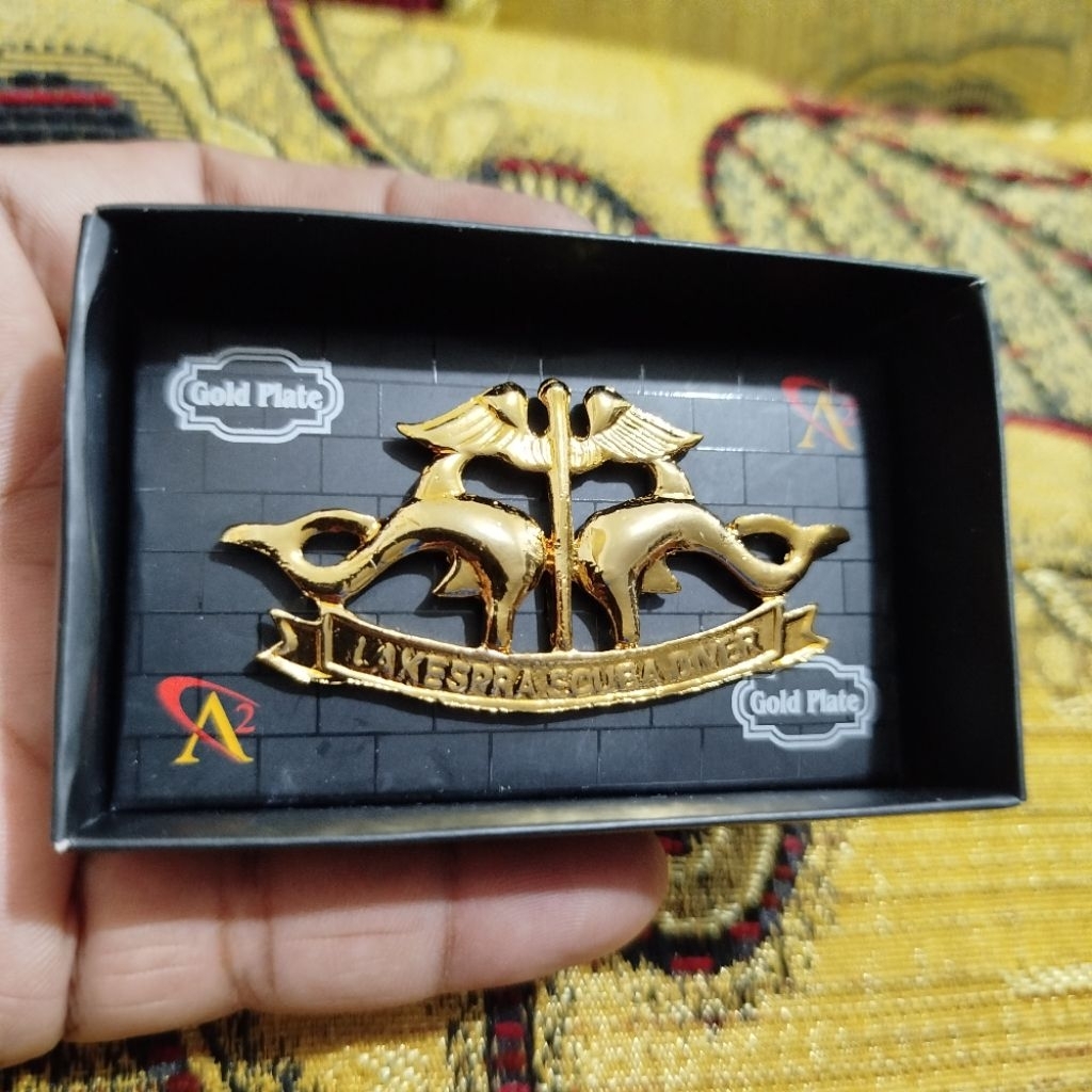 luxury brevet wing lakespra scuba diver