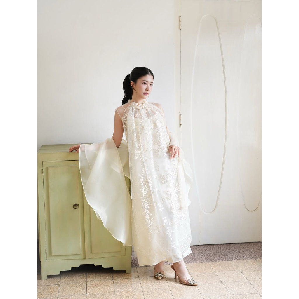 SEWA | RENT Finola Dress Ivory dress kondangan lamaran pesta party