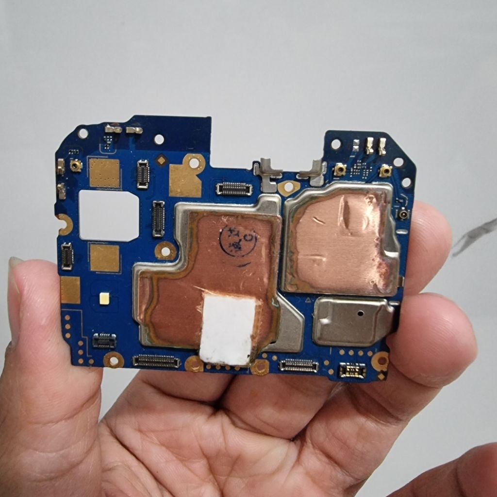 MESIN OPPO A31 RAM 4 / 64 GB , CABUTAN ORIGINAL NORMAL, KALENGAN SEGEL SEMUA , BUKAN BEKAS SERVISAN