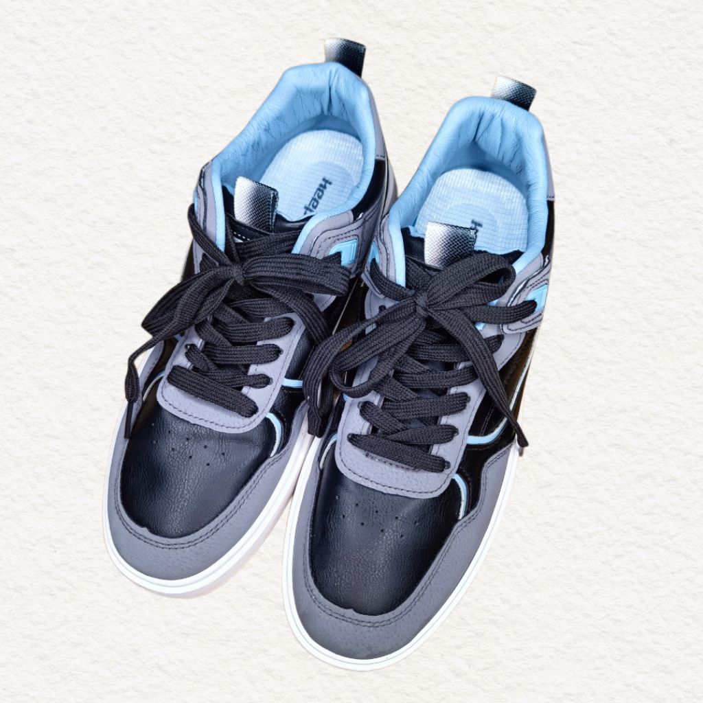 Sepatu Sneakers Pria (Preloved) Size: 41 Kondisi 95% Like New, Nyaman Dipakai