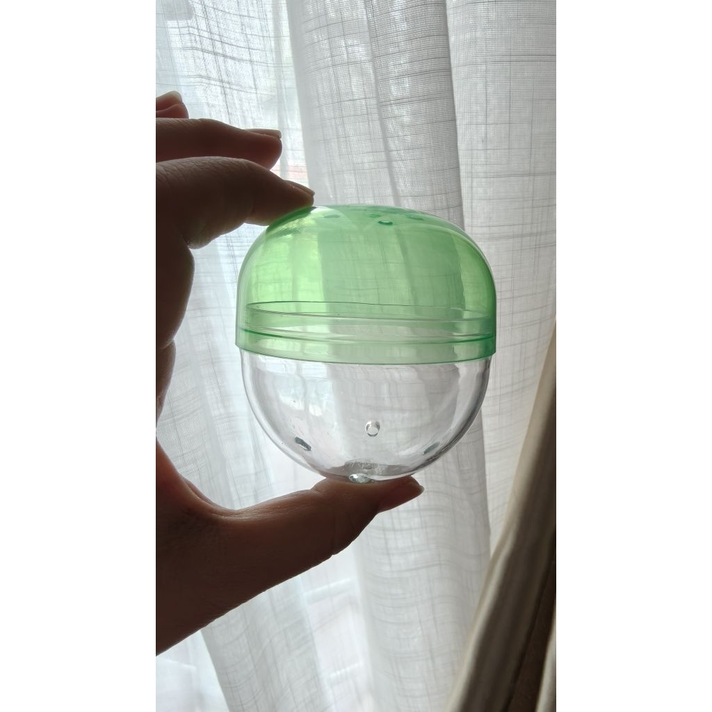 Bola kosongan Gacha satuan
