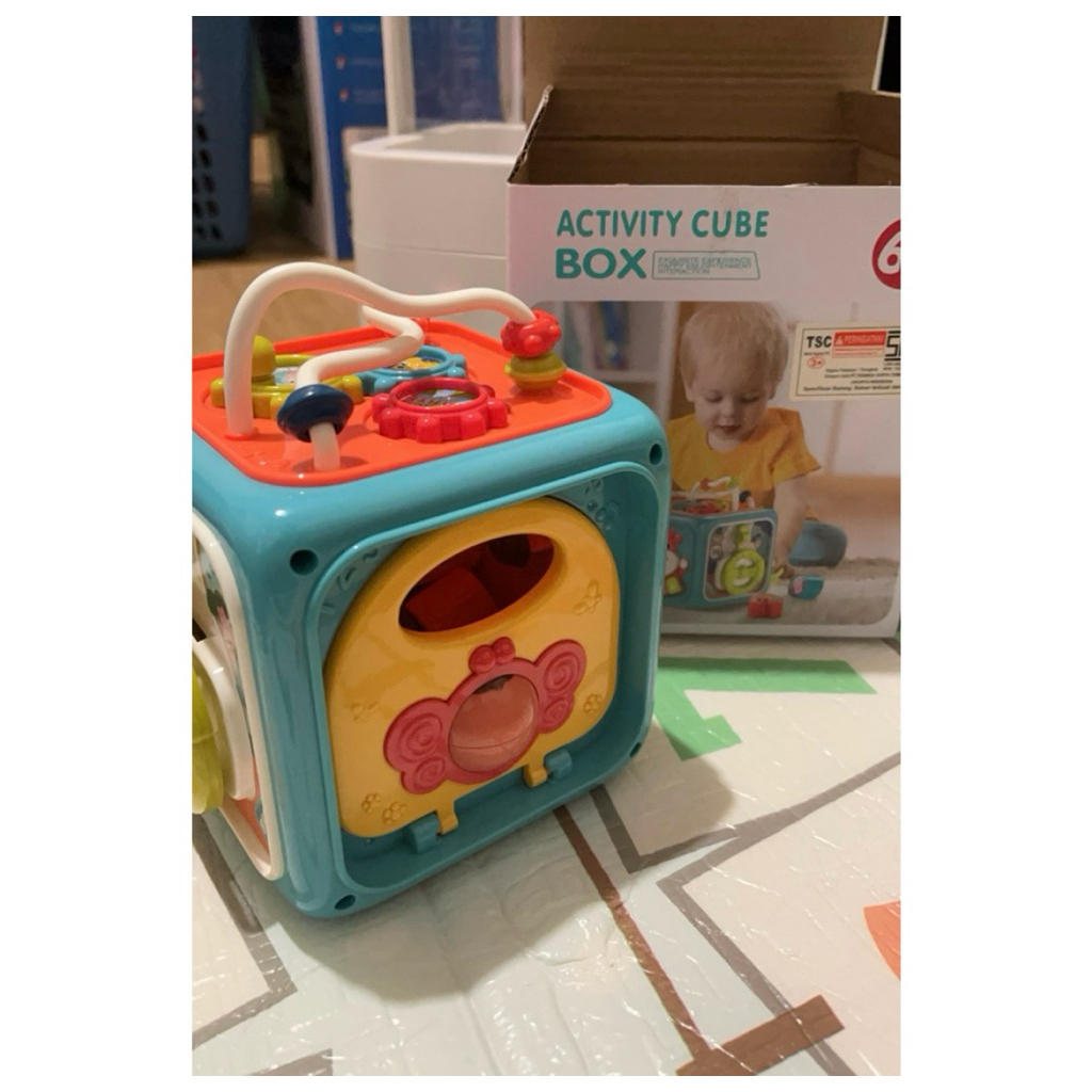 PRELOVED Mainan Anak ACTIVITY CUBE BOX Mainan Edukasi Anak Montessori Activity Perempuan Laki Laki