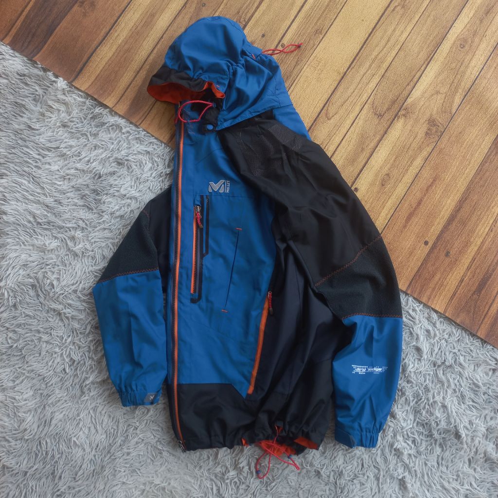 Jaket Outdoor Millet Dry Edge Gorpcore Waterrepellent NOT blocktech goretex gorpcore windbreaker run
