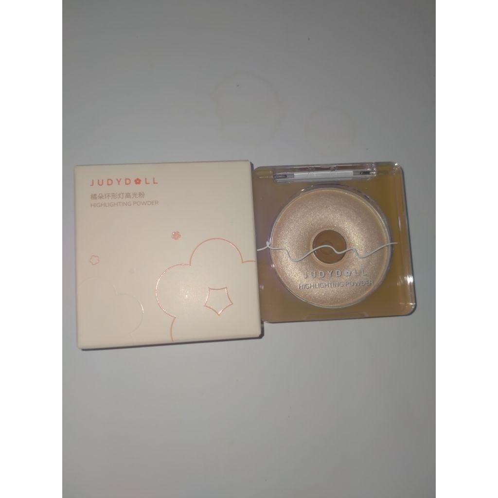 BARU JUDYDOLL DONUT HIGHLIGHTER POWDER GOLD