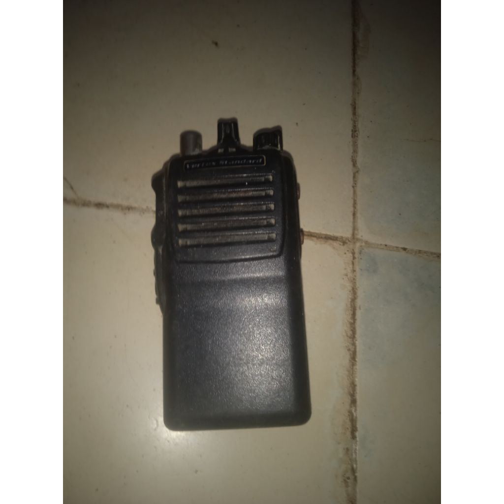 ht vertex vx231 vhf Tampa batre ok