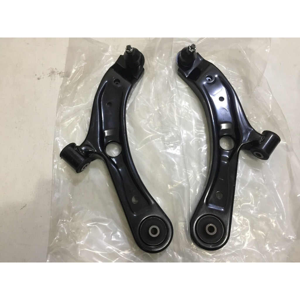 LOWER ARM SUZUKI BALL JOINT SAYAP BAWAH ERTIGA HARGA SATUAN 45202-M6M00
