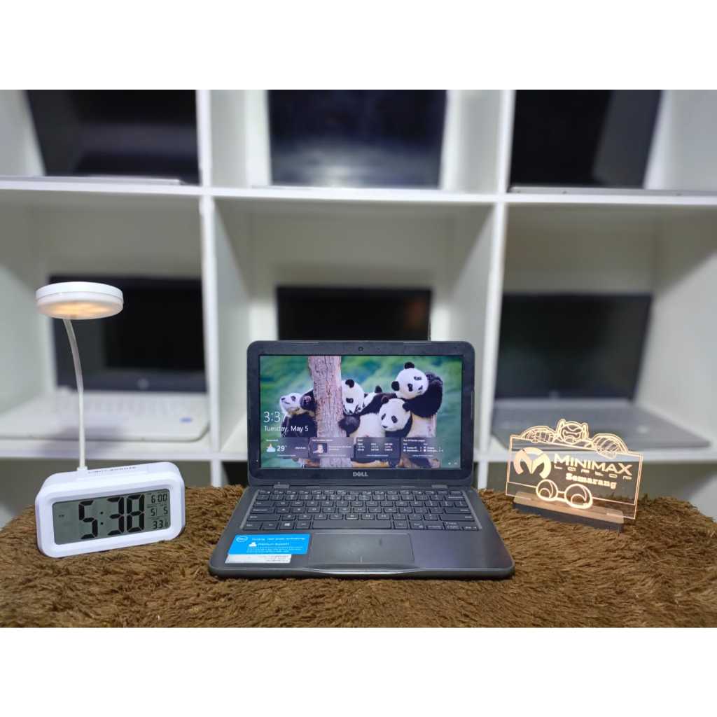 Dell Inspiron 3180 A9  SSD 256GB slim windows