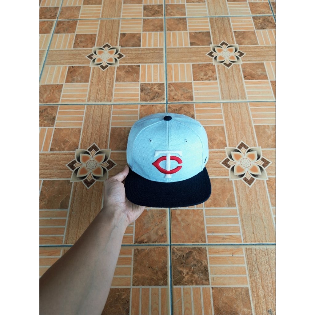 TOPI 47 TC TWINS SNAPBACK