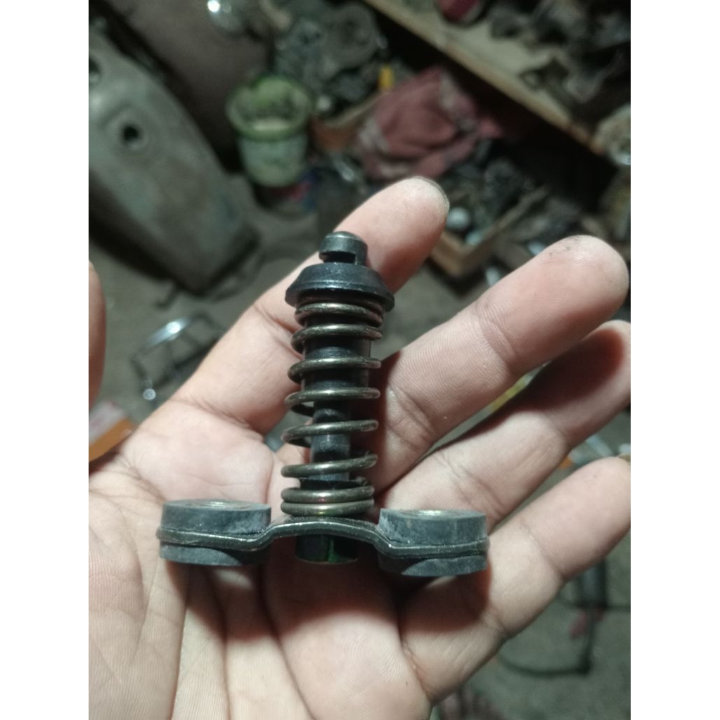 PIR JOK GL100/GL125 ORIGINAL BARU KACINGAN JOK GL100/GL125 ORIGINAL BARU