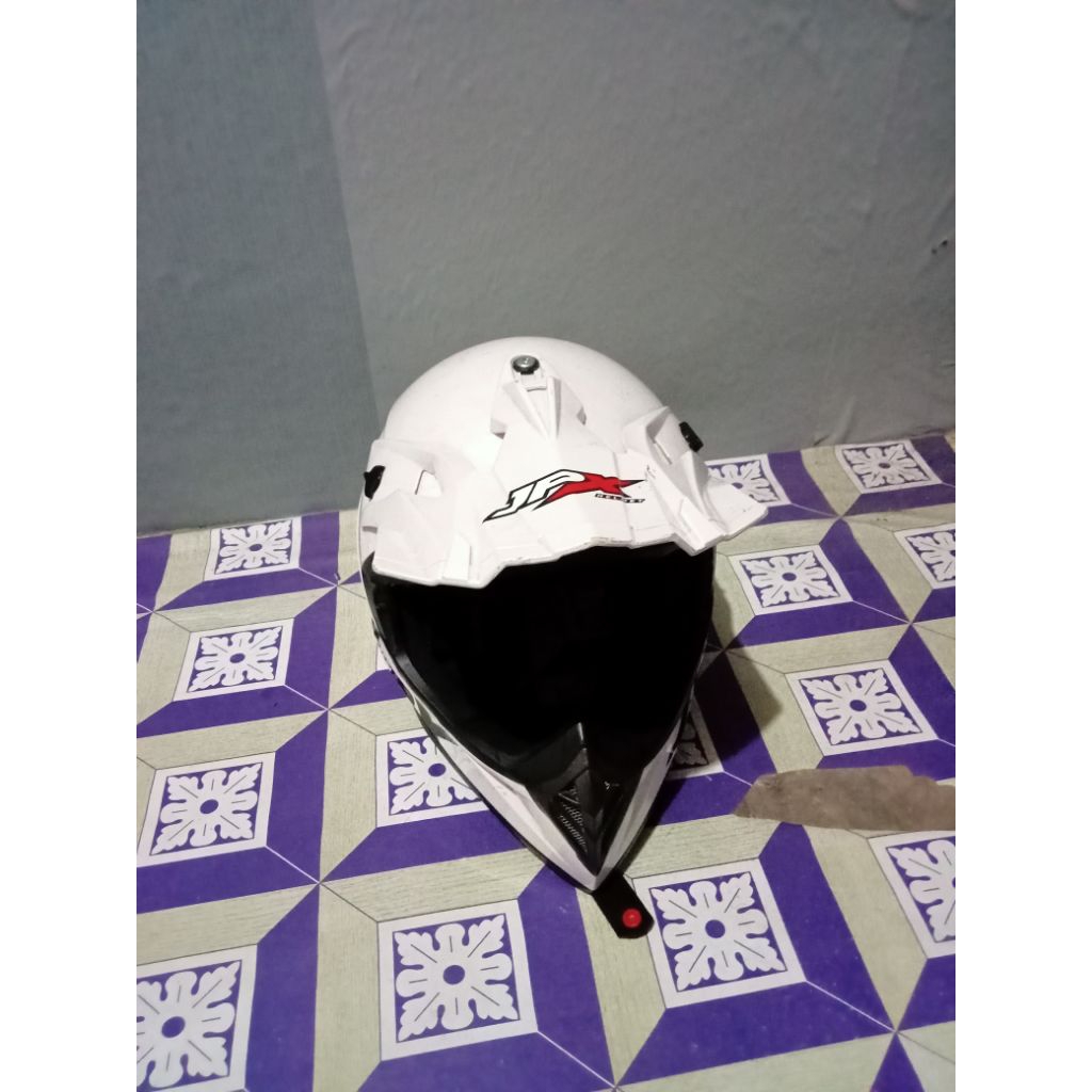 helem jpx barang seuai di foto size L