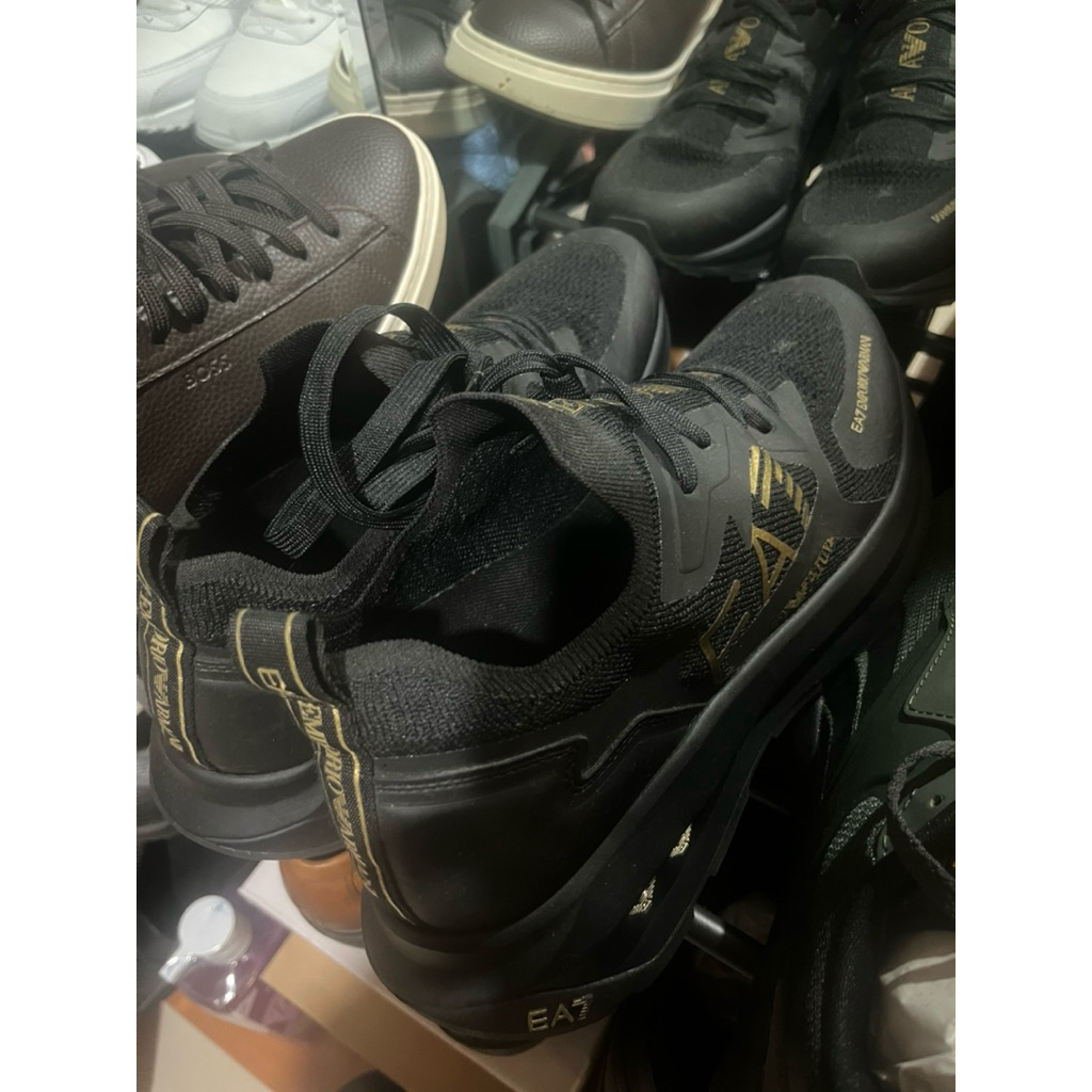 preloved sepatu Emporio Armani serie ventry