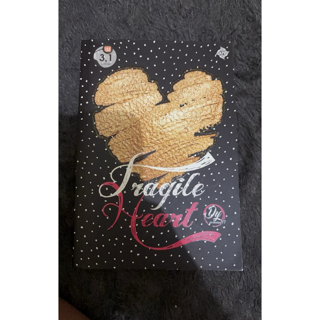 fragile heart Daasa97 (preloved)