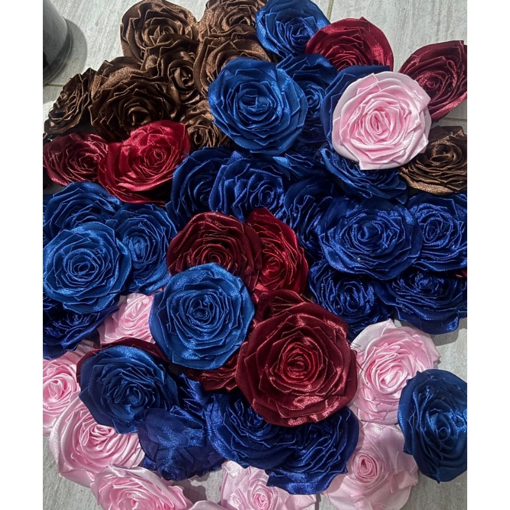 Bunga satin satuan
