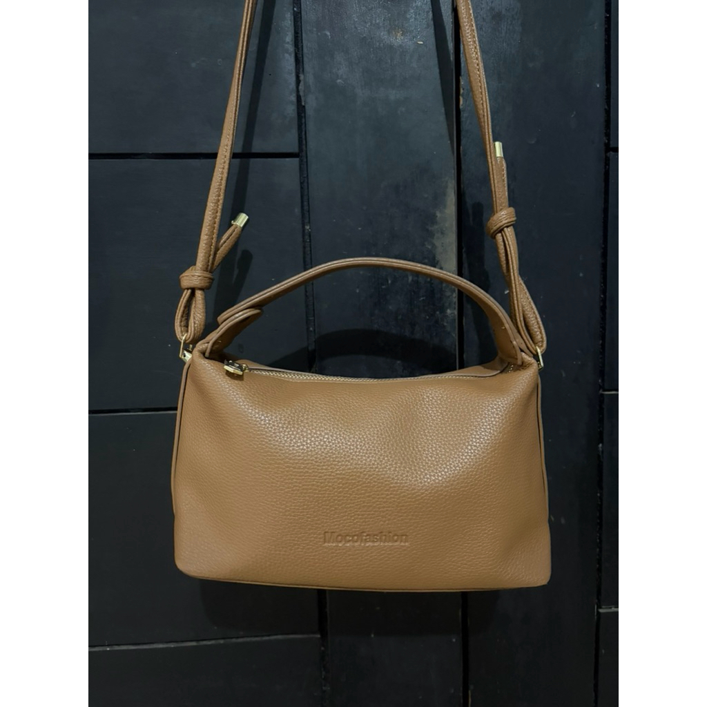 preloved Tas Selempang Wanita mocca