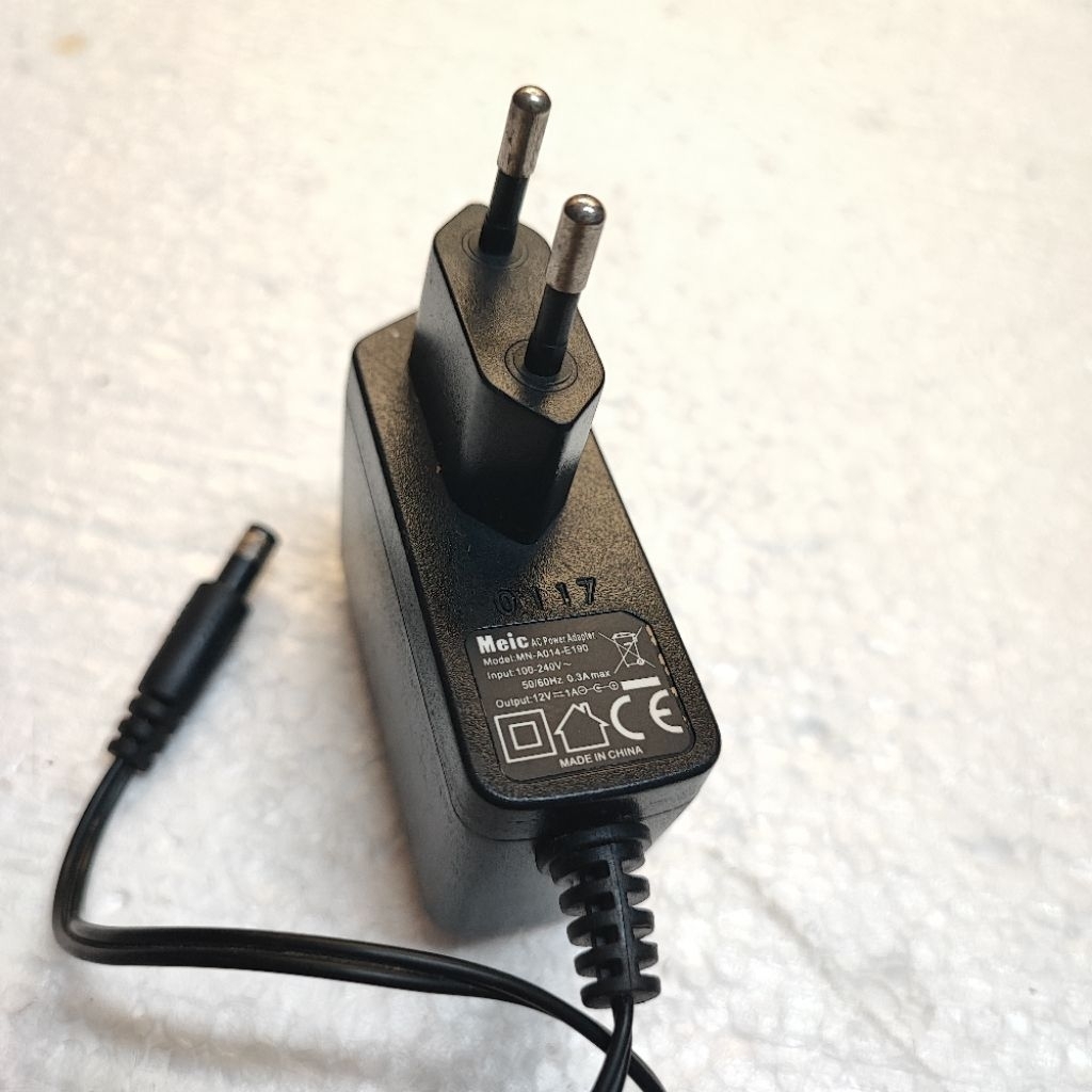 Adaptor MEIC  12V 1A Jack standard diameter 5,5mm