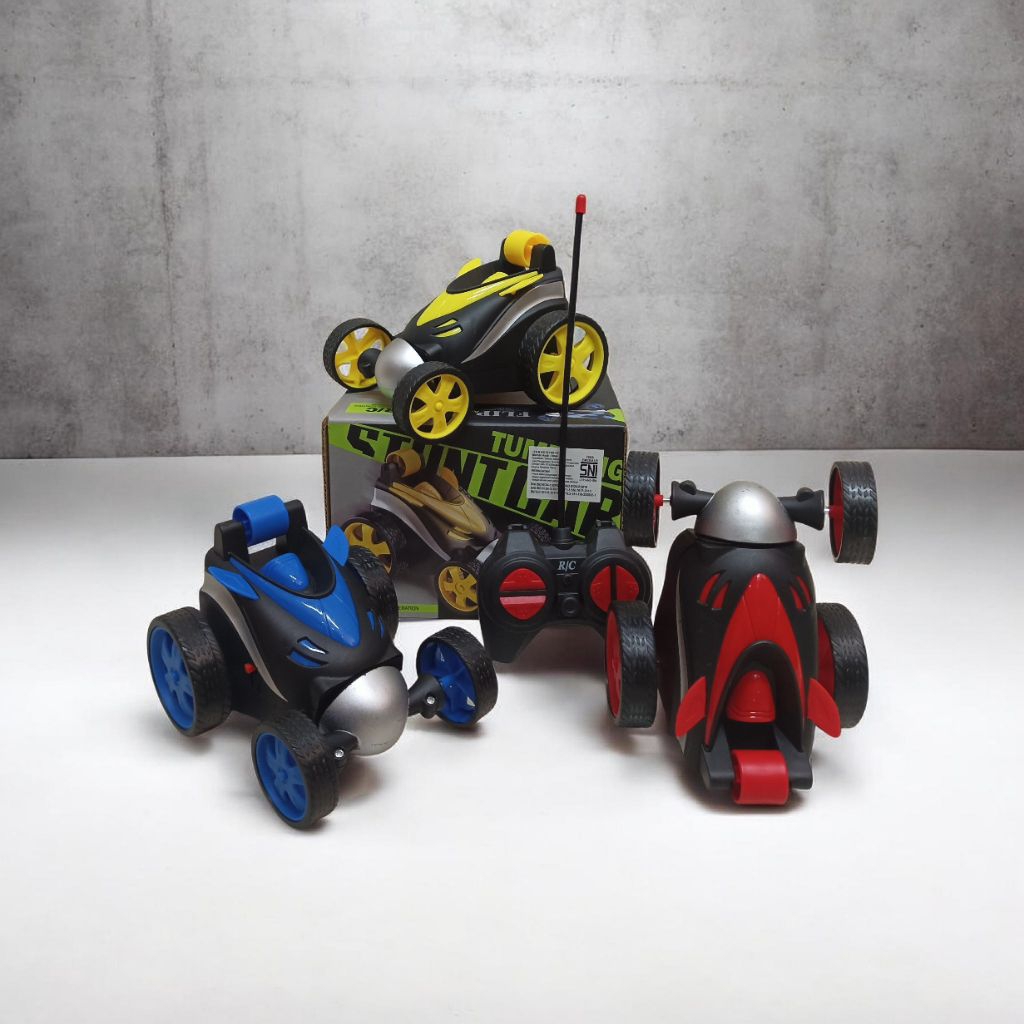 Mainan Mobil Remote Control Stunt / Mobil RC Stunt Car Bolak Balik