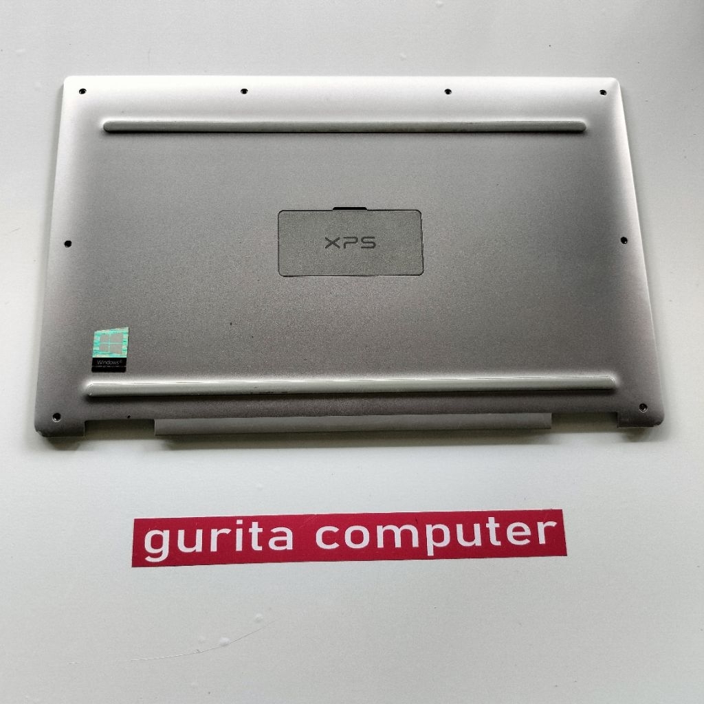 casing bawah laptop dell xps 13 model p71g