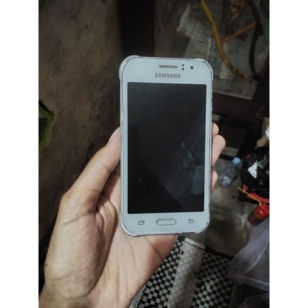 Samsung Galaxy J1 Ace hp android second murah hp preloved bekas