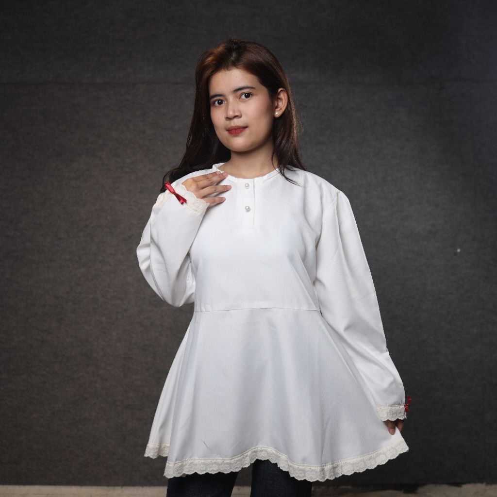Atasan Wanita Renda Pita