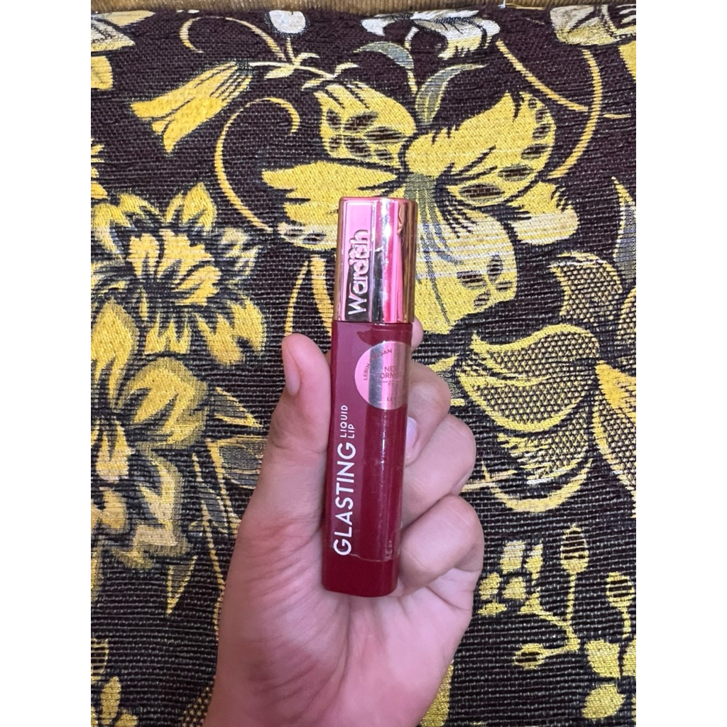 lips wardah glasting no 08
