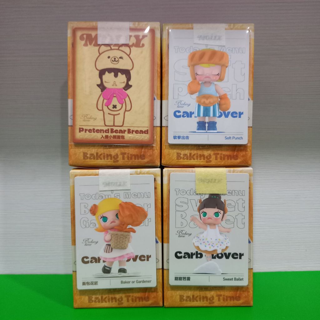 Pop Mart - Molly Carb Lover Series Figures