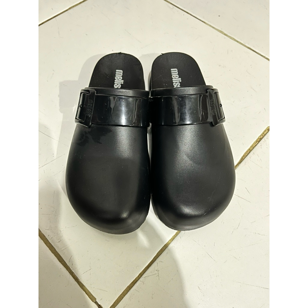 Sepatu Sandal Melissa