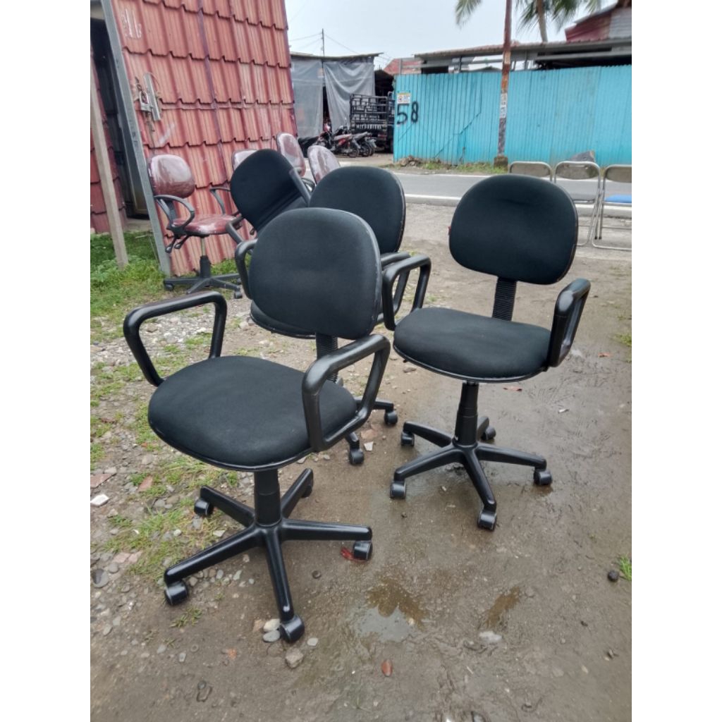 Kursi Kantor Hidrolic Bekas / Kursi Staff Kantor Bertangan / Kursi Santai